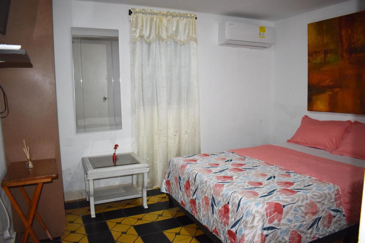Casa Hostal Kristalu Cartagena Luaran gambar