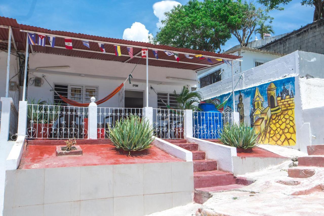Casa Hostal Kristalu Cartagena Luaran gambar