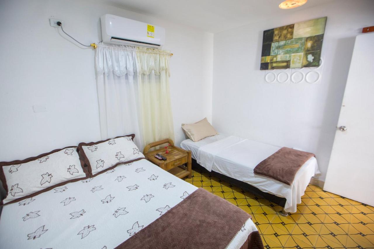 Casa Hostal Kristalu Cartagena Luaran gambar